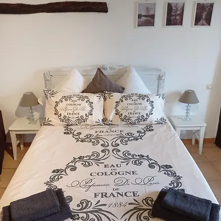 Le Petit Moulin, Ste Soline Dom wakacyjny