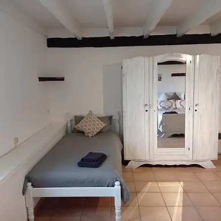 Le Petit Moulin, Ste Soline *