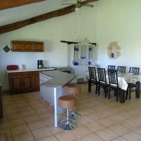 Le Petit Moulin, Ste Soline Dom wakacyjny